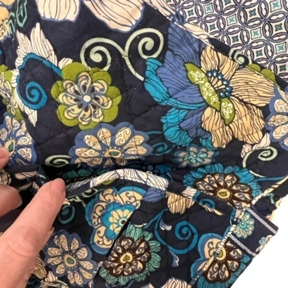 Vera Bradley Blue Messenger Bag Floral Lindsey Laptop Briefcase Book Bag 14x10x4